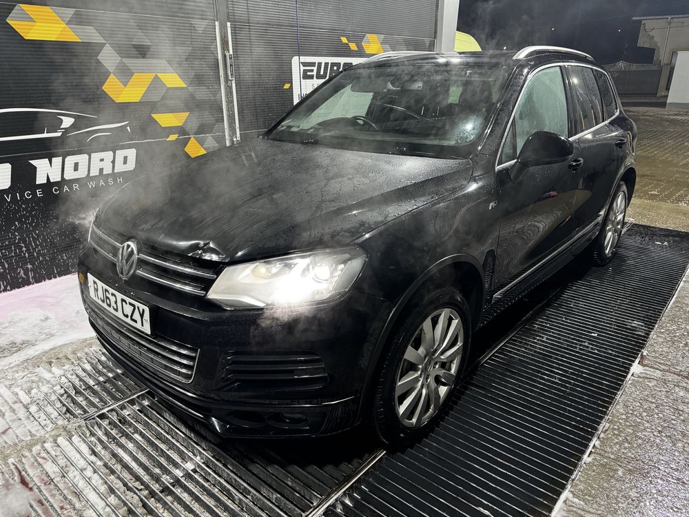 Dezmembrez touareg 7p r line negru CRCA 3.0 tdi panoramic perne led