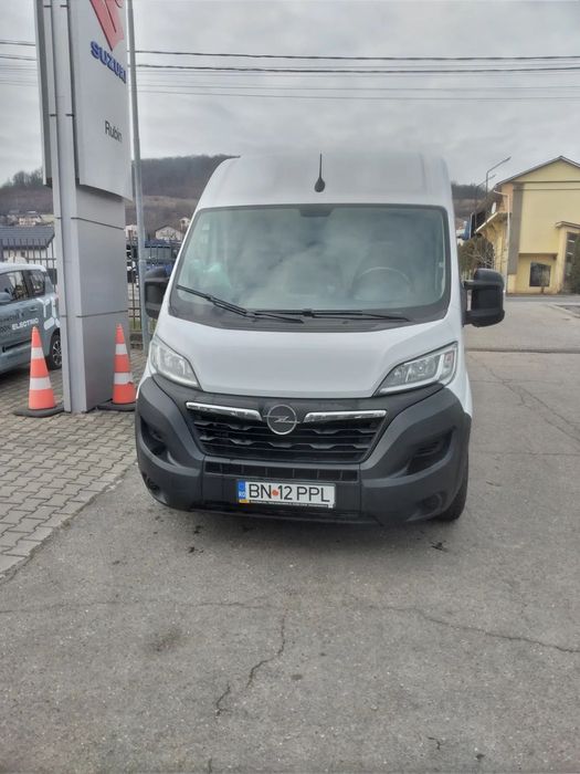 Opel Movano