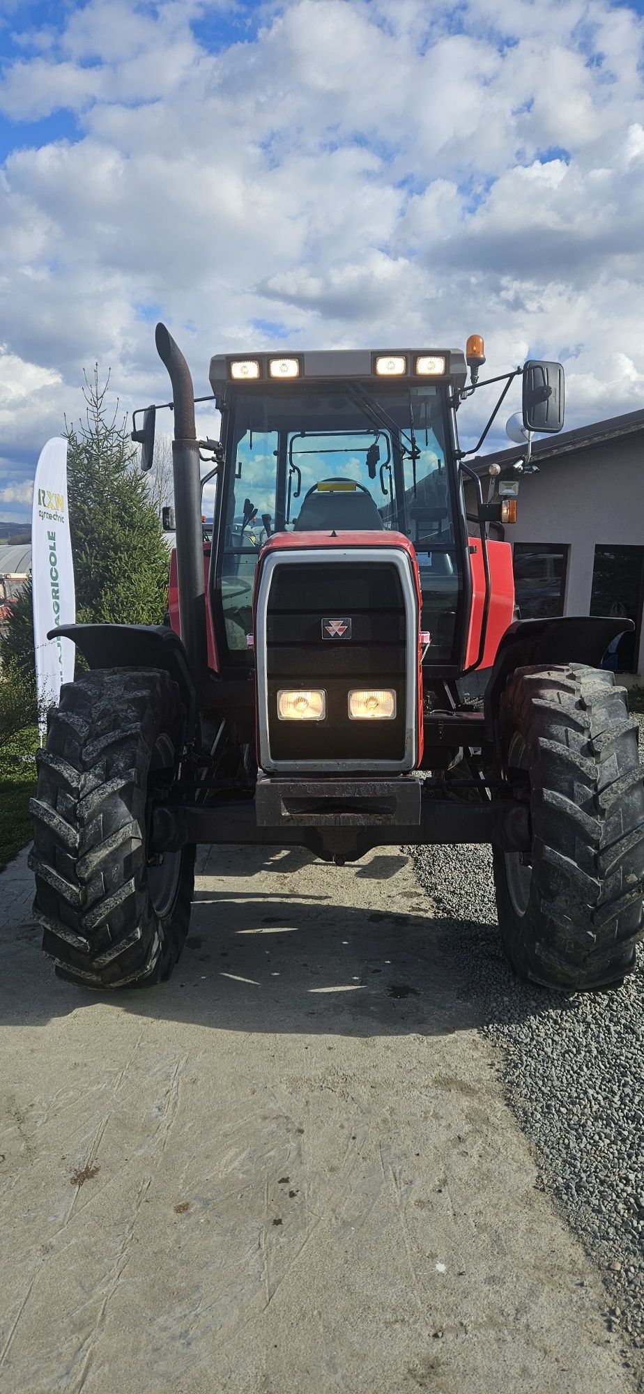 Tractor Massey Ferguson 6190