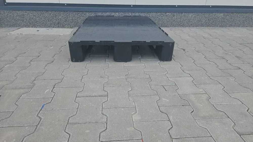 Palet plastic igienic recilat 80x120/calitate hdpe/TRANSPORT GRATUIT