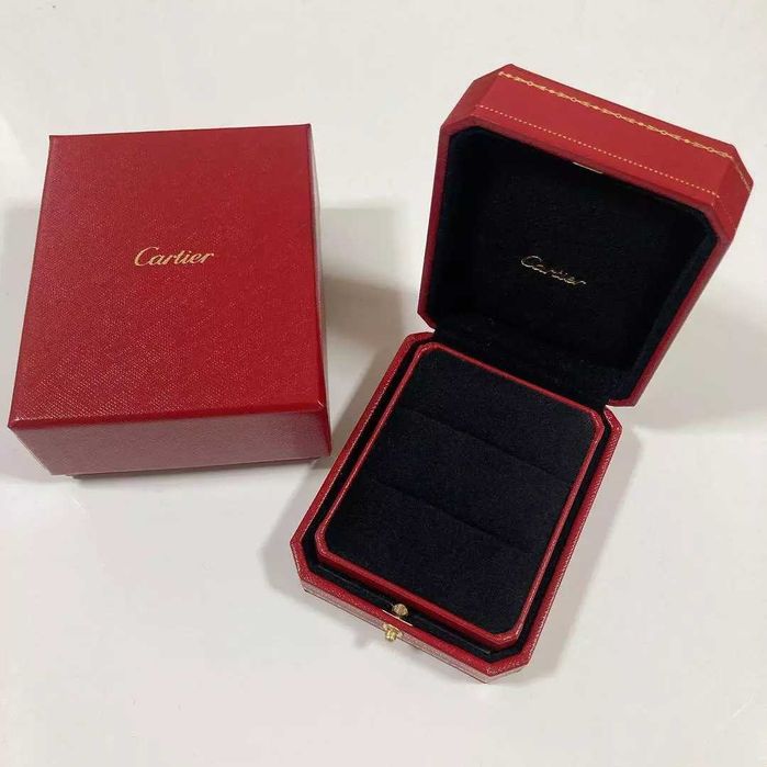 Cutie originala pre-owned Cartier pentru doua inele