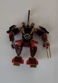 Lego ninjago robotul lui nya