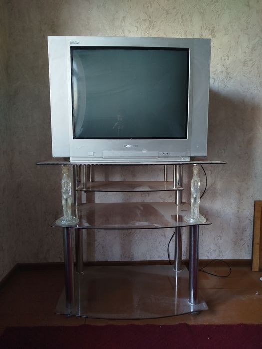 Телевизор Akira (оргинал)