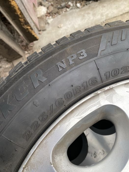 Продам комплект отличный состояние