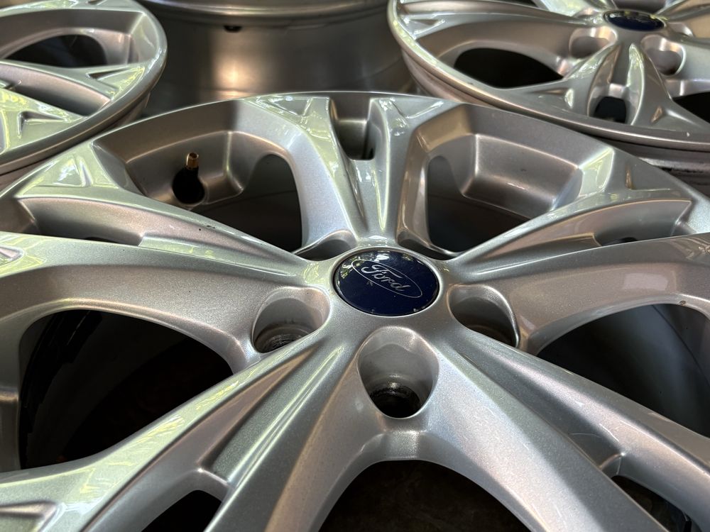 Оригинални джанти Ford / Форд 17" 5х108