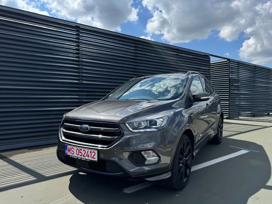 Ford Kuga 2.0 TDCi 4WD Powershift ST-Line