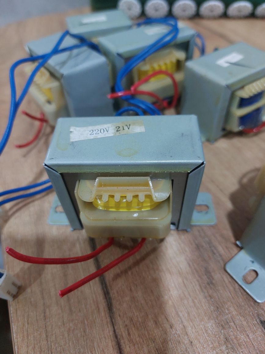 Трансформатор 220/21 Вольт