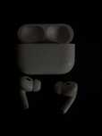 Apple airpods pro 1st gen