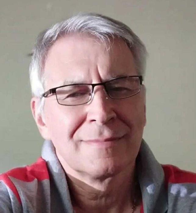 Муж на час, замена розеток, сборка детских кроваток