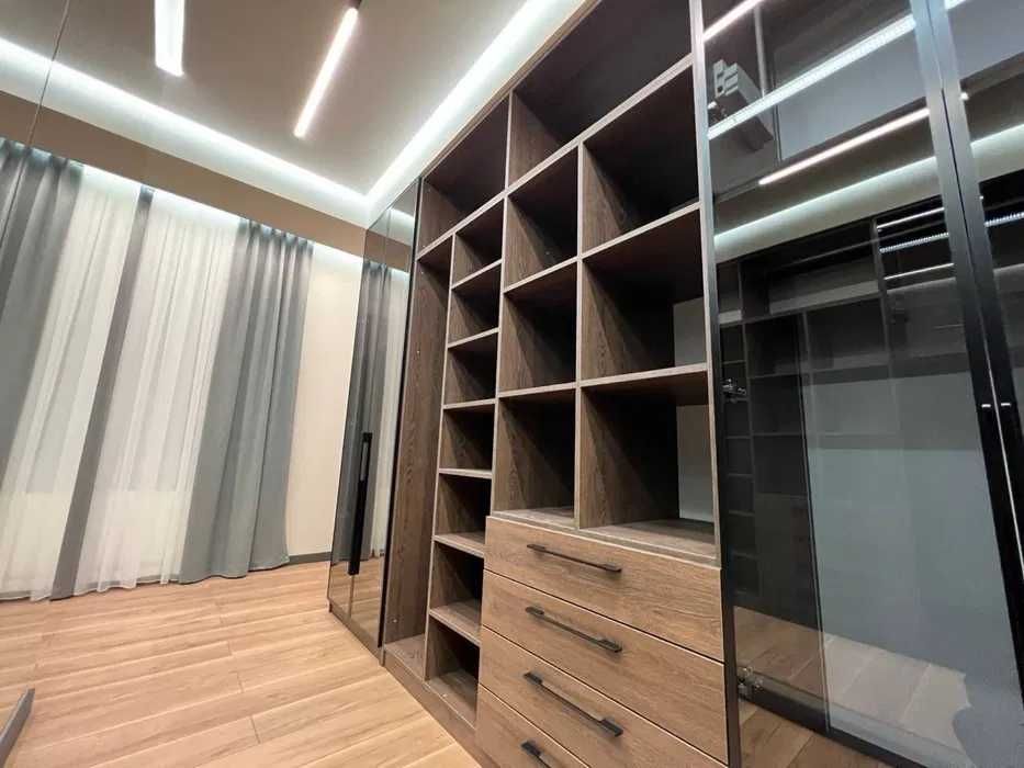 Сдается новая квартира в центре города Жк Parisien-Двухъярусная!