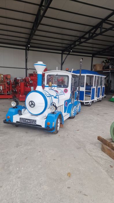 Trenulet turistic  locomotiva agrement inchiriez /vand 4 bucati stoc b