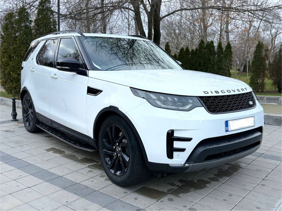 Land Rover Discovery 5
