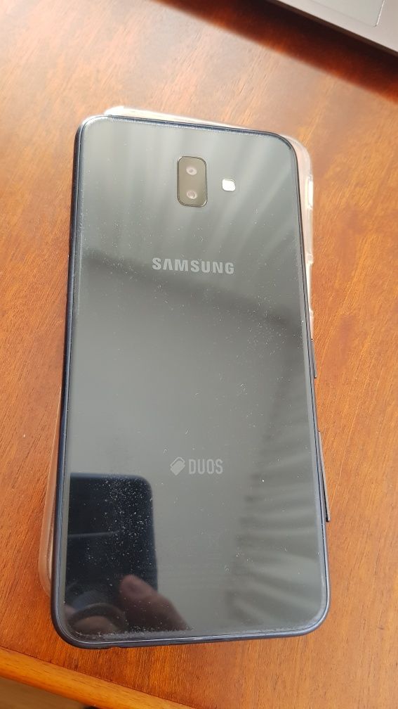 Vand telefoane Samsung S8, J6+, Gio, Sony Ericsson k610, Motorola