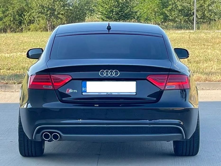 Audi A5 S line / 2.0 D / Automata 8+1 / Facelift