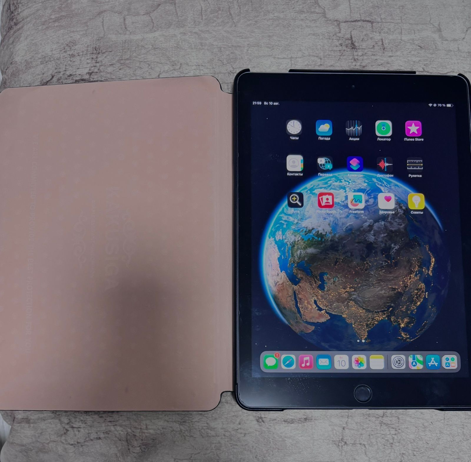 Продам iPad в отличном состоянии