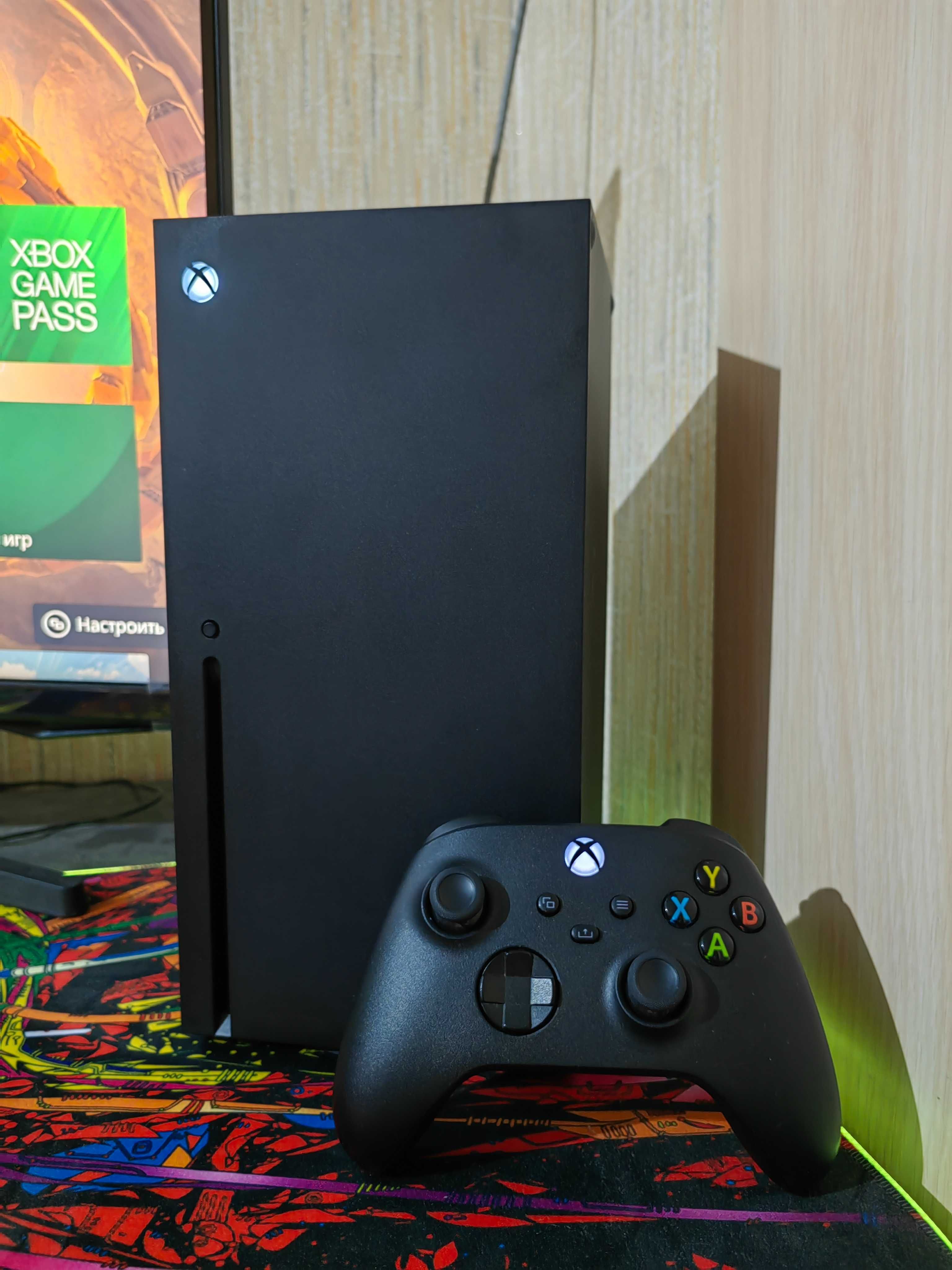 Xbox Series X, игровая консоль, в идеальном состоянии.