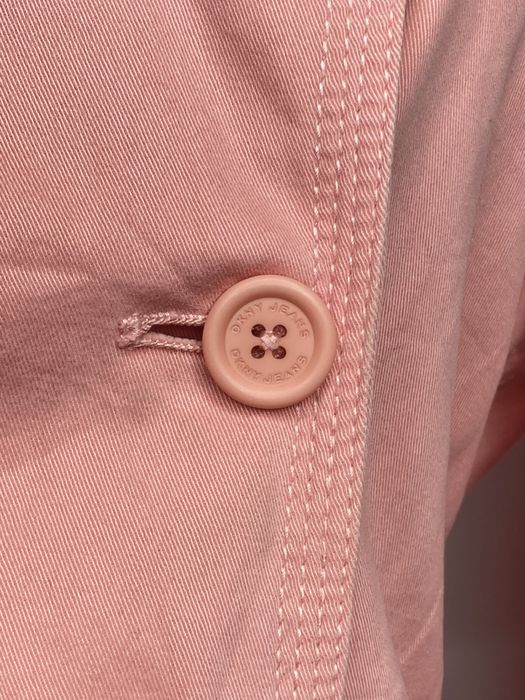 Trenci DKNY cu centura in talie