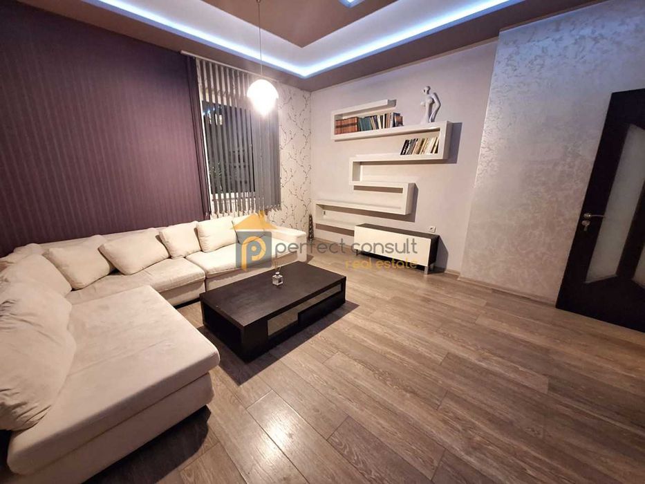 Продава се Двустаен апартамент в Пловдив, Каменица 1 - 81 кв.м за 2198 €/кв.м - Снимка #1