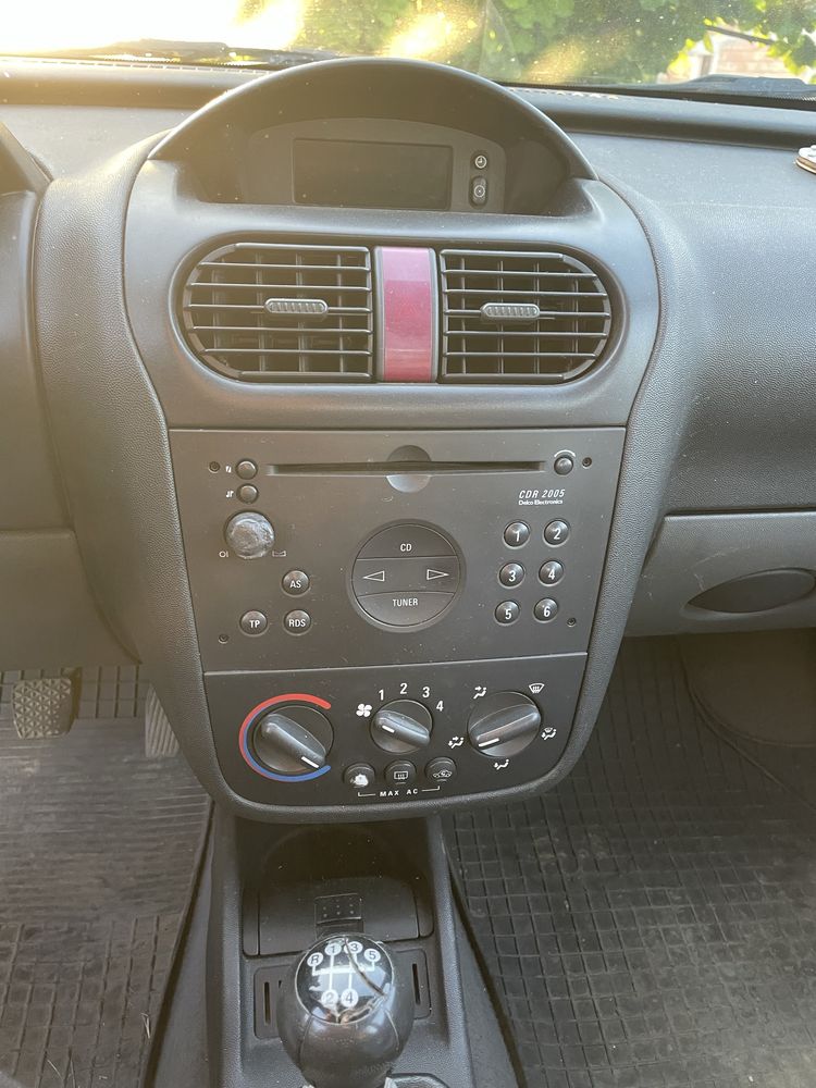 Opel corsa c 1.2 benzină