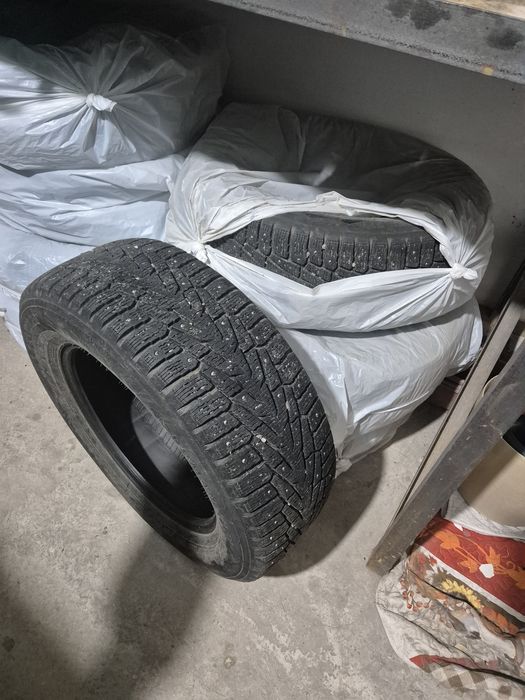 Продам шины от Nokian 265/60/18