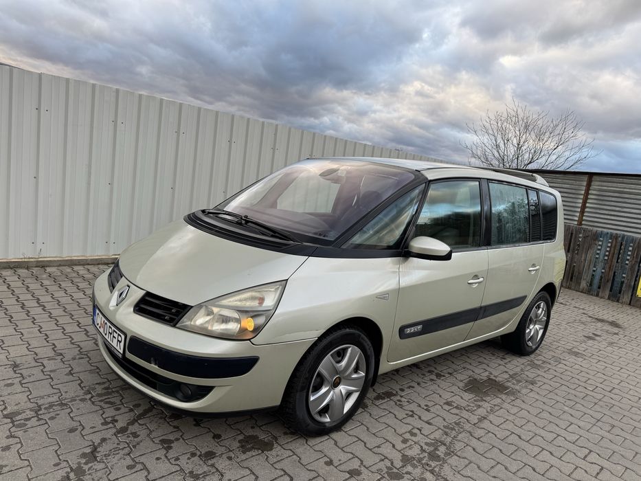 Renault Espace 2.2 dci