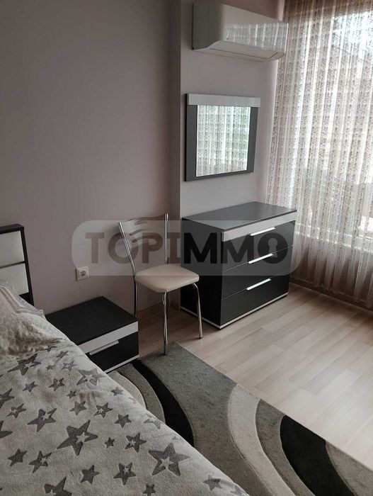 Продава се Двустаен апартамент в Варна, Възраждане 1 - 90 кв.м за 2267 €/кв.м - Снимка #8