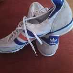 Tenesi Adidas mărimea 45
