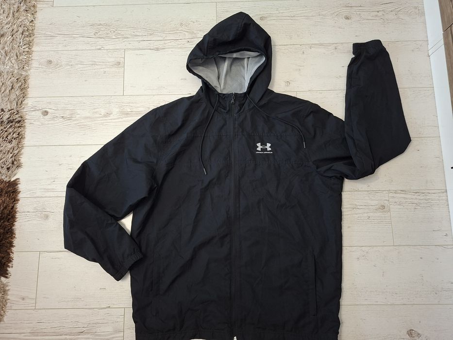 Under Armour-Ориг. Тънко яке
