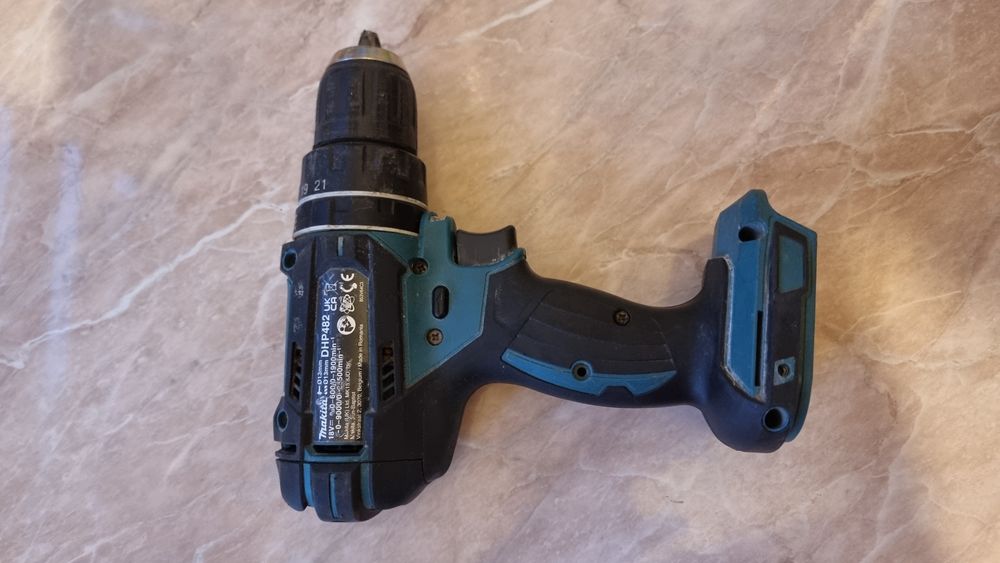 Unelte și scule de firma instalații Makita