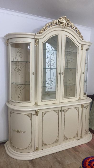 Сервант сатылады Джаконда фирмасы