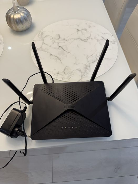Router D-Link 4 antene