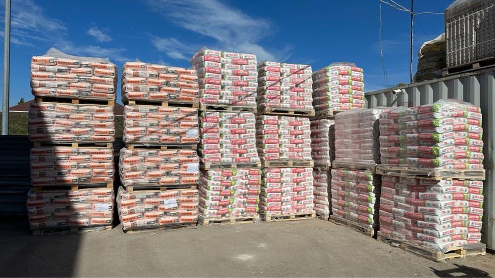 Строительные сухие смеси и отделечные материалы кабелы и сантехники