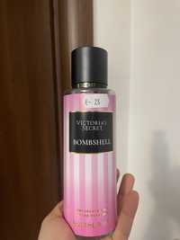 body spray uri victoria’s secret