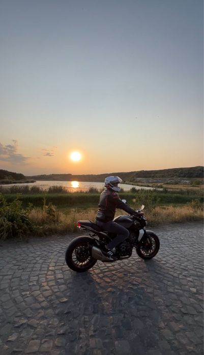 Honda cb 1000r an 2022