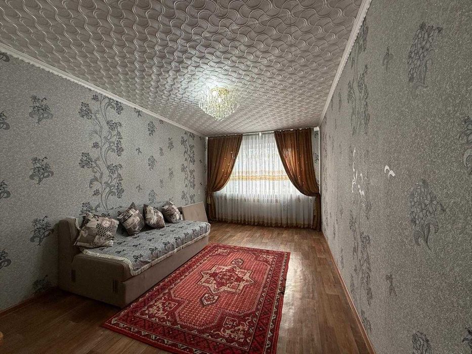 Продам 2 комнатную квартиру в 7 мкр (р-н ТД Махаббат)