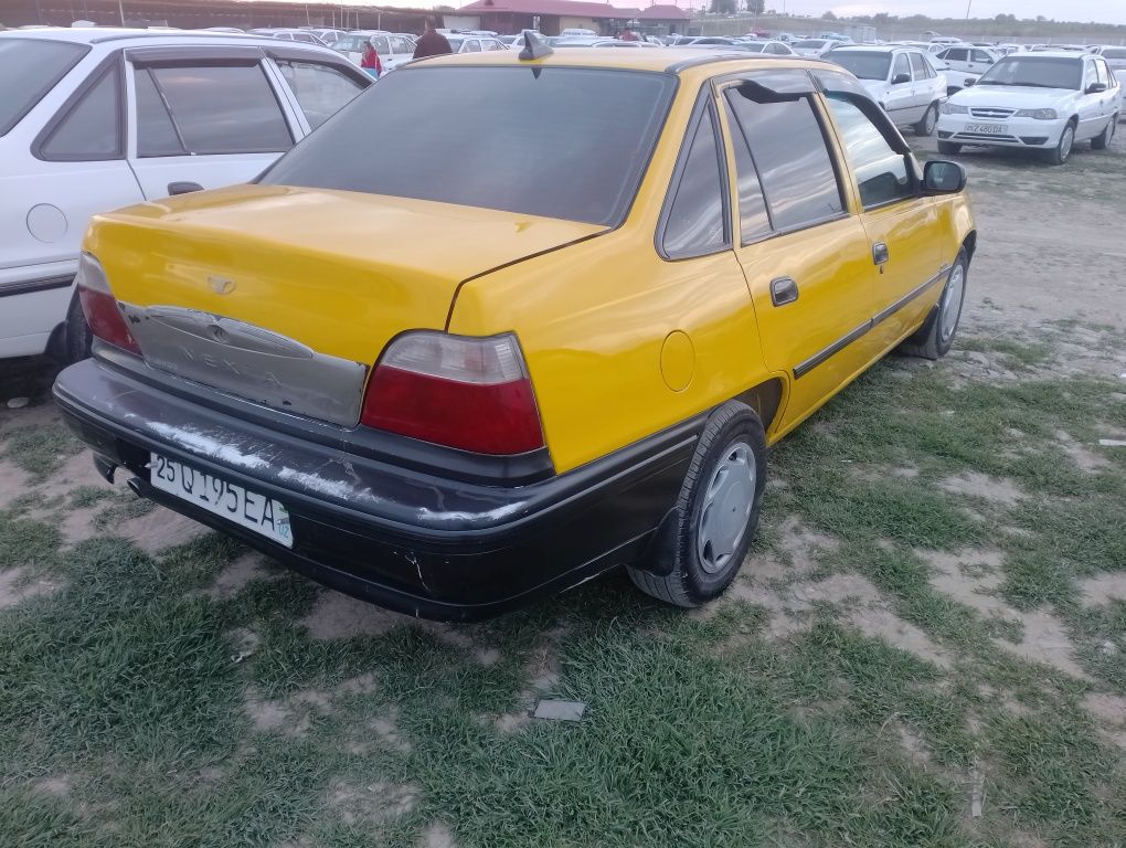 Daewoo   Nexia 1