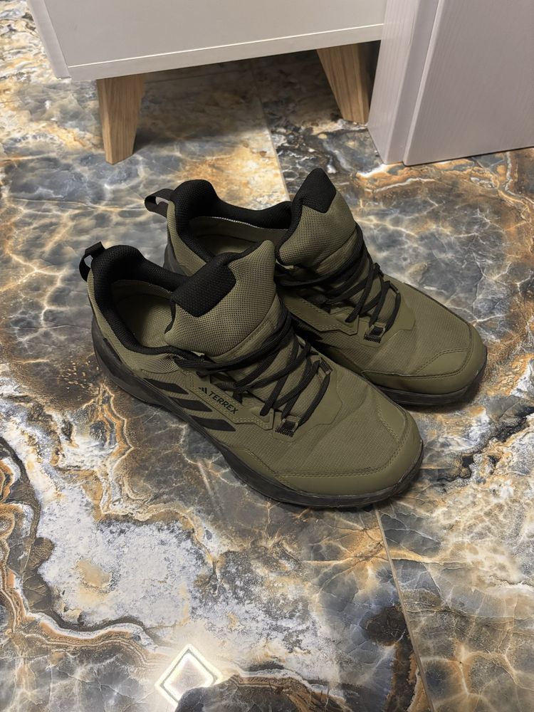 Adidas Terrex Gore-tex