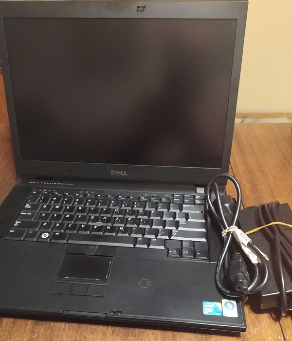 Лаптоп DellPrecision M4400