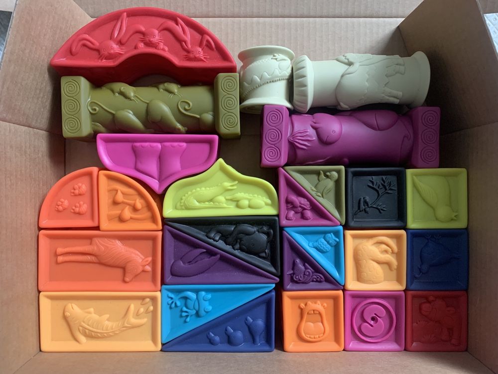 Игрален комплект Battat - Меки кубчета с форми, 26 части