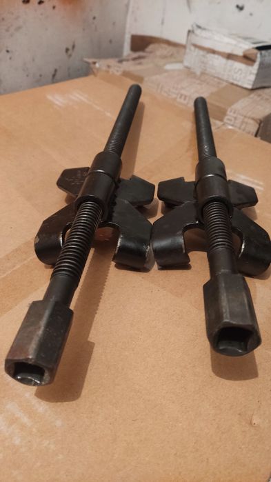 Presă arcuri        .