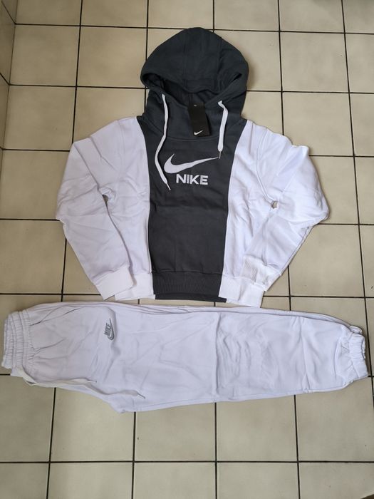 ДАМСКИ ВАТИРАН спортен екип