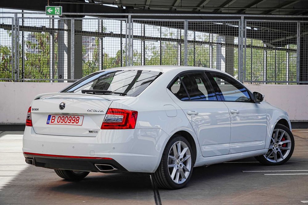 Skoda Octavia 2.0 TDI RS 185 CP Automat DSG