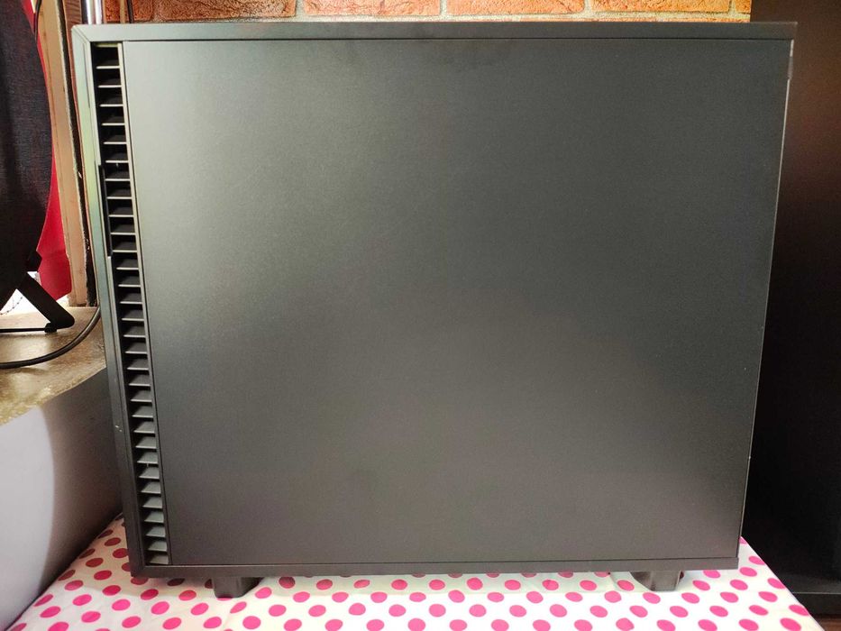 Carcasa PC Fractal Design Define 7 Black TG Light Tint Black.