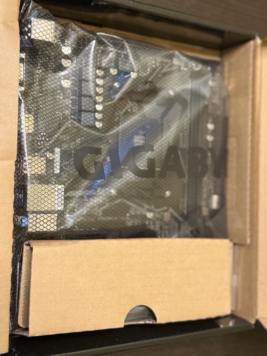 Placa de baza Gigabyte A520M K V2