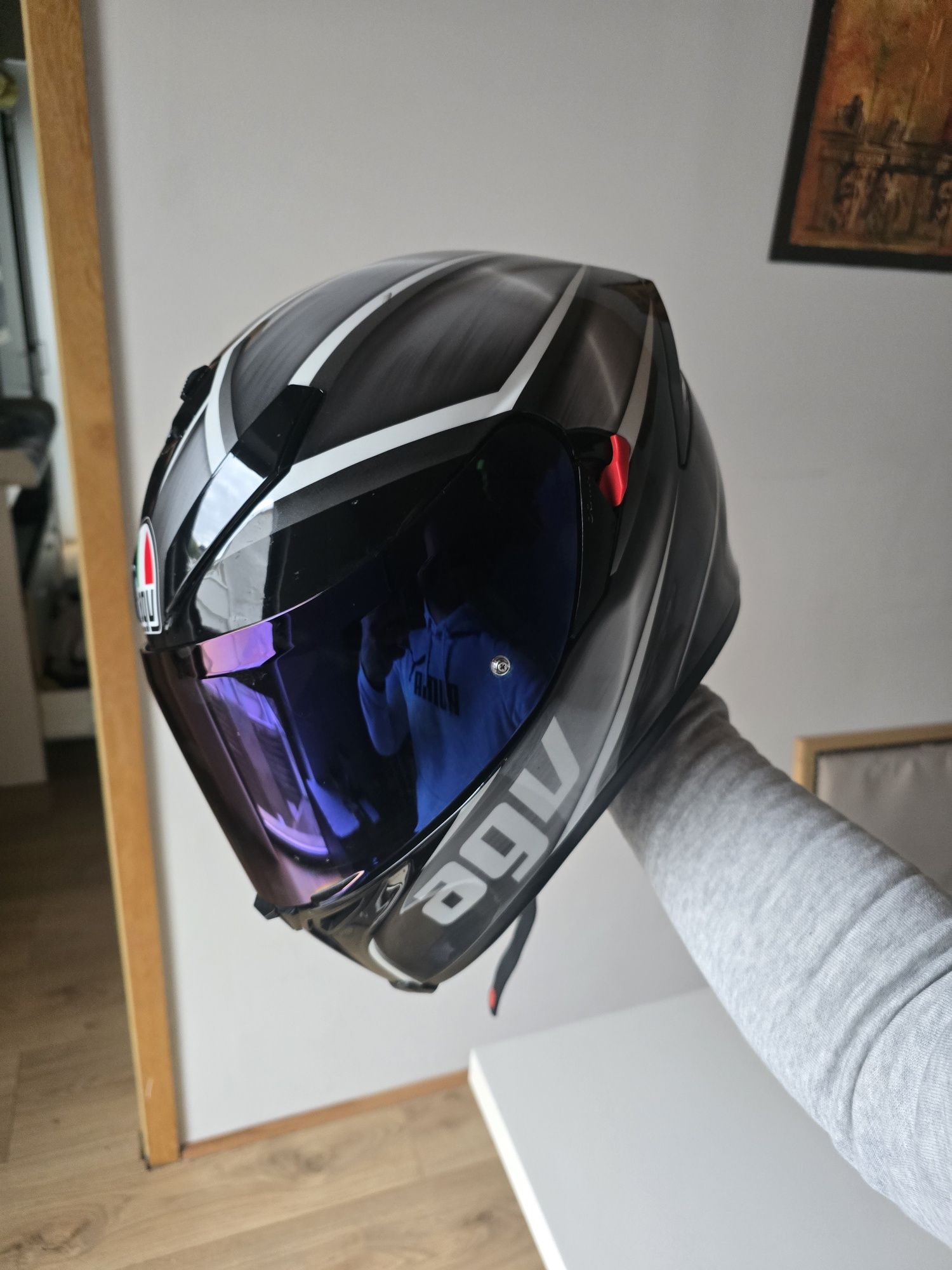 Каска AGV K6   размер с