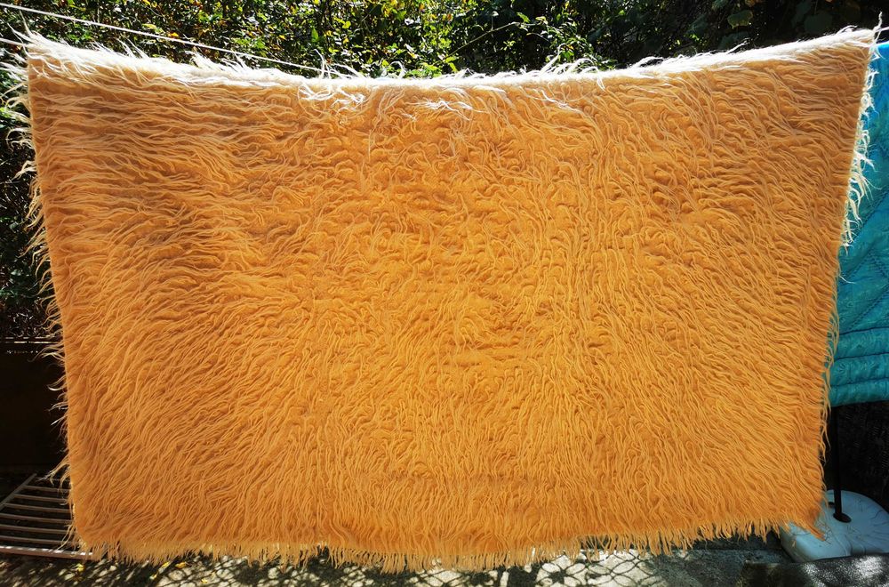 veche cuvertura cerga rustica patura lana traditionala macat carpeta