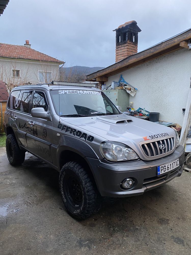 Джип Hyundai terracan 2.9 ръчка