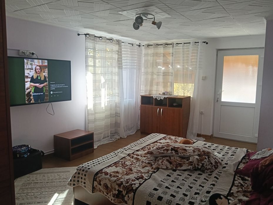 Mobila de dormitor 90/200 sau 180 /200