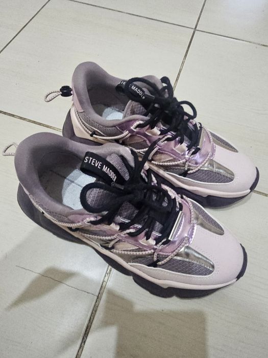 Adidasi Steve Maden