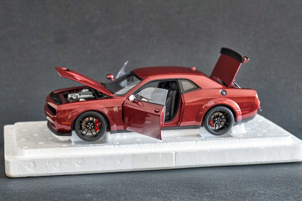 Vand macheta 1:18 Dodge Challenger SRT Hellcat Widebody 2018 AutoArt